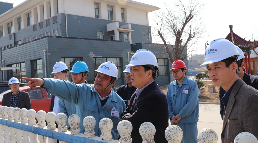 張店區(qū)人大常委會副主任陳長鵬來公司調(diào)研新建項(xiàng)目